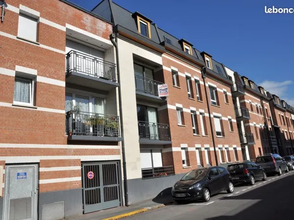 Appartement 3 pieces 63 m2 quartier saint-michel- les tertiales
