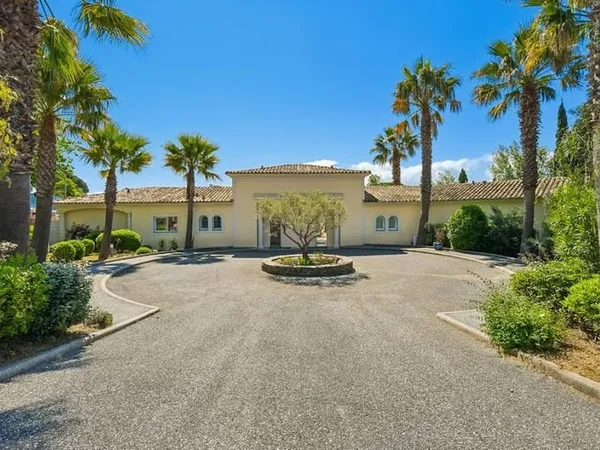 Maison 5 pièces 111 m²