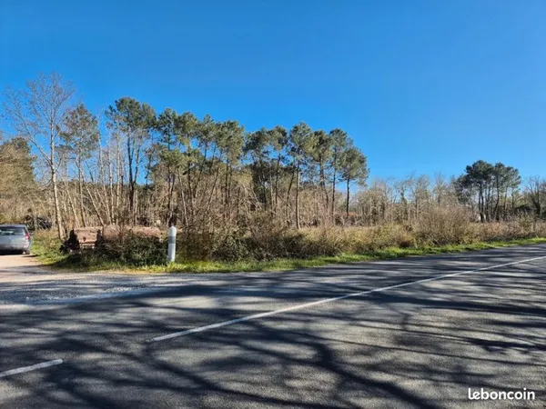 🌟 Terrain constructible de 3 424 m² - Zone UC - Lou Reyse, Grayan-et-l'Hôpital - 210 000