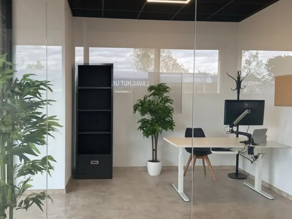 bureaux sortie aéroport Marseille Provence- Airbus