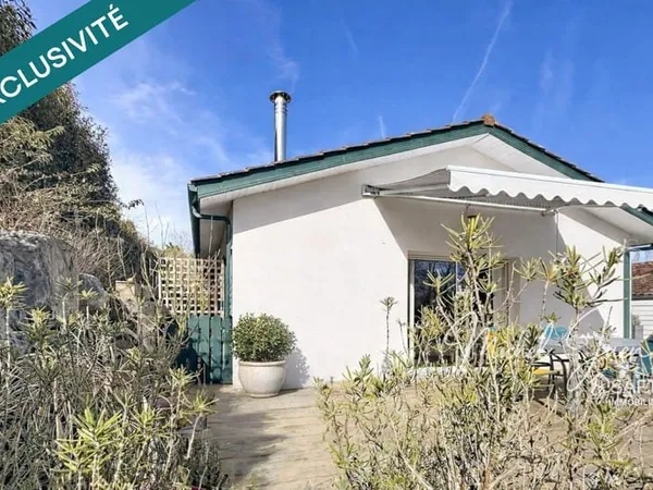 Urcuit - Maison de Plain-pied, calme, vue dégagée et beau terrain plein sud.