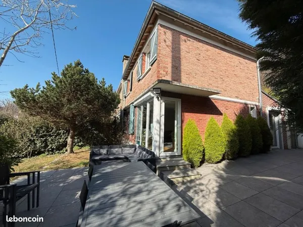 Maison à vendre à Soisy-sous-Montmorency (95230) Maison rénovée avec studio indépendant, Val-d'Oise