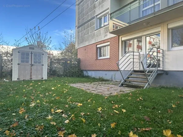 Appartement avec jardin privatif