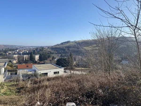 Terrain 679m2