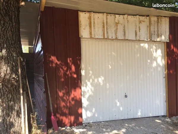 Box de stockage et garage pour artisan 4x6m