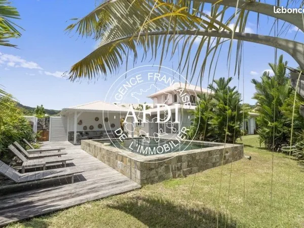 Villa 7 pièces 175 m²