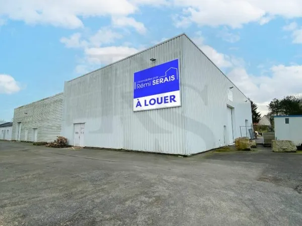 À LOUER - ENTREPÔT / LOCAL COMMERCIAL - FALAISE (14)