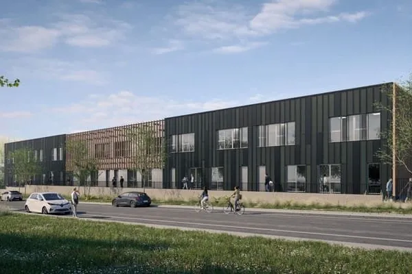 Local d'activité 191 m²