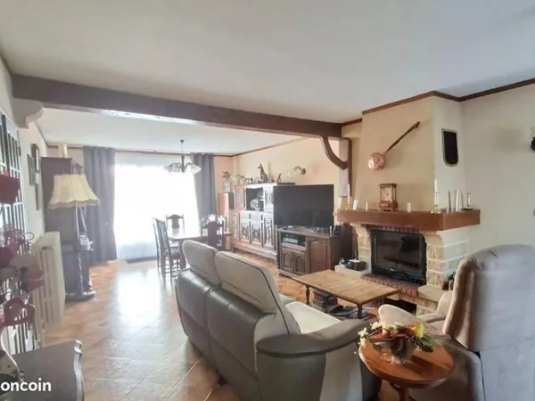 Maison - 4 pièces - 98 m²