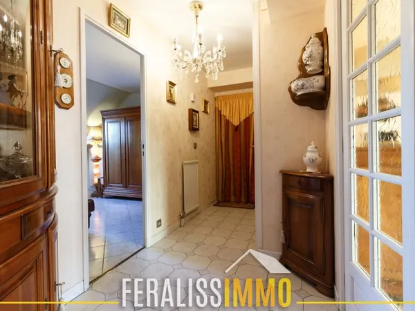 F5 dernier étage, 2 balcons, parking !