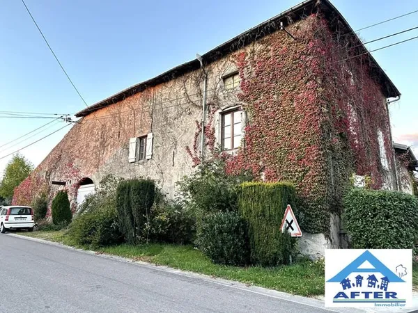 MAISON A RENOVER ENTIEREMENT