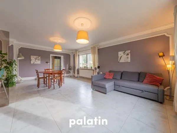 Maison 8 pièces 214 m²