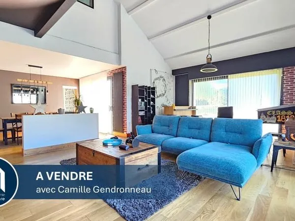 Maison d'architecte en centre ville des Herbiers