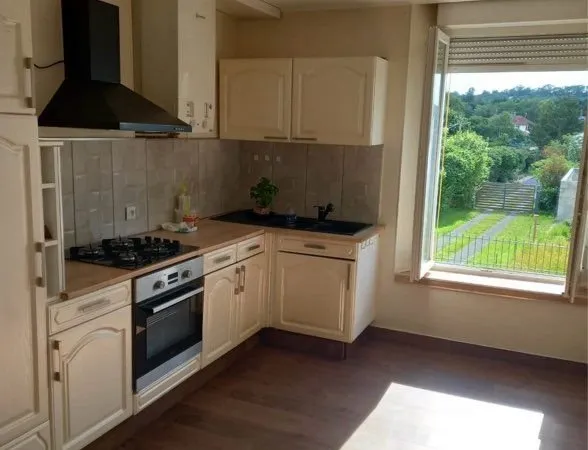 À louer - Bel appartement 70 m² lumineux avec jardin