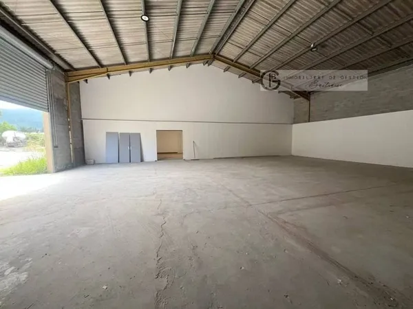 Bureau 286 m²