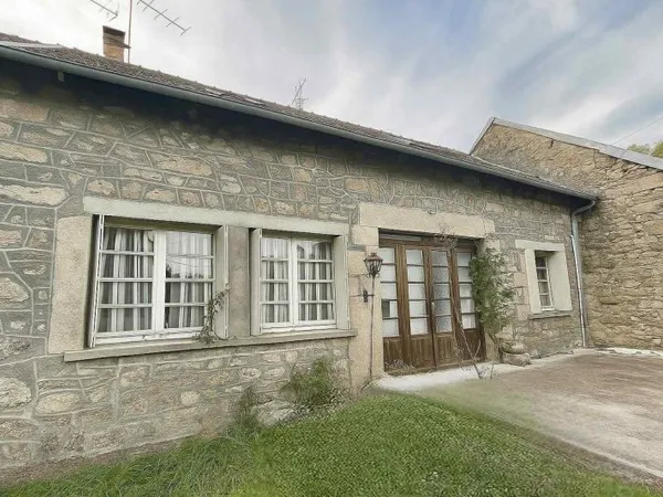 Maison traditionnelle en pierre de 120m²