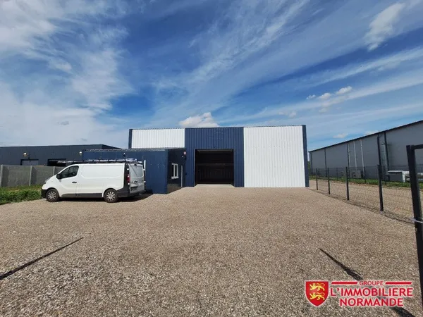 Entrepôt 1 pièce 480 m²