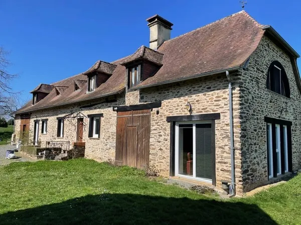 Rénovation Perigordine conçue par un architecte