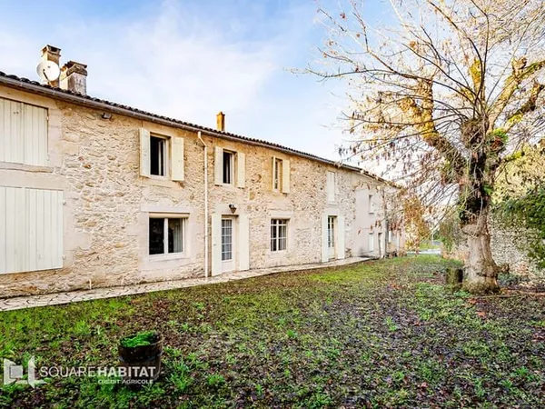 Maison MOULIETS 7 pièce(s) 200 m2