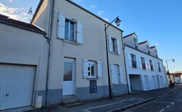 Appartement lumineux à louer à Grisy-Suisnes avec parking