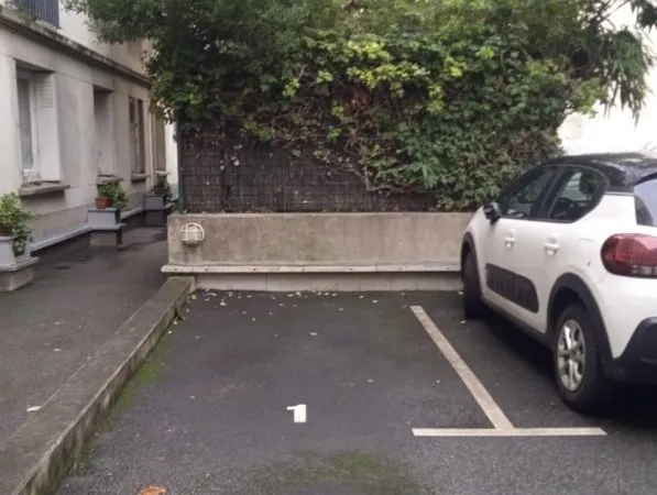 Stationnement Vente Paris   23000€