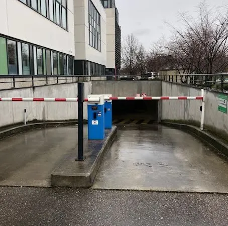 Parking 12 m²