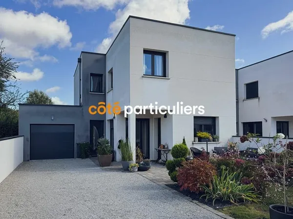 Maison contemporaine mitoyenne à Soliers (2022)