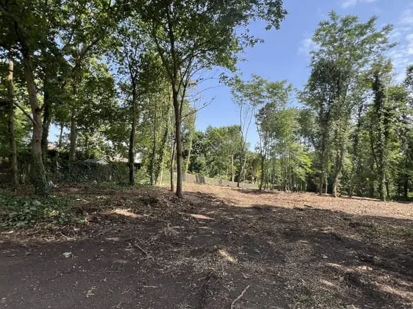 TERRAIN A BATIR VIABILISE 1613m2