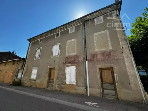 Ancienne bâtisse, Saint-Barthélémy-de-Vals