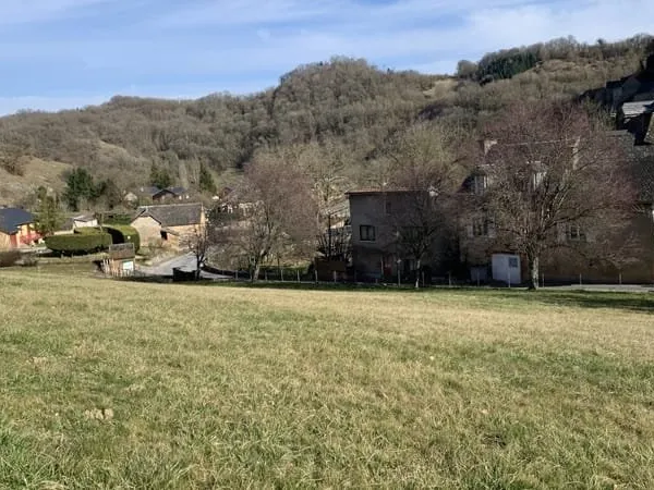A VENDRE - Terrain à bâtir de 1970 m² - MURET-LE-CHÂTEAU