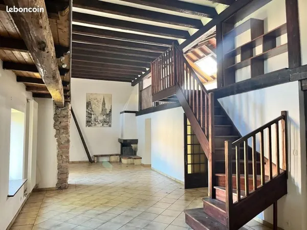 Immeuble 240 m²