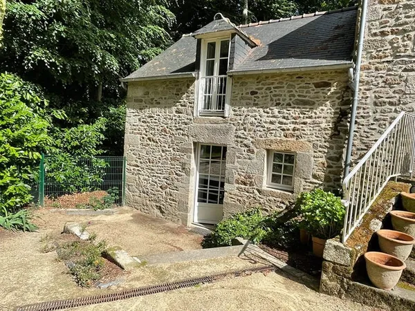 DINAN : Triplex de 4 pièces