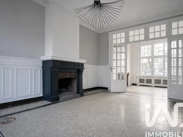 Maison 5 pièces 170 m²