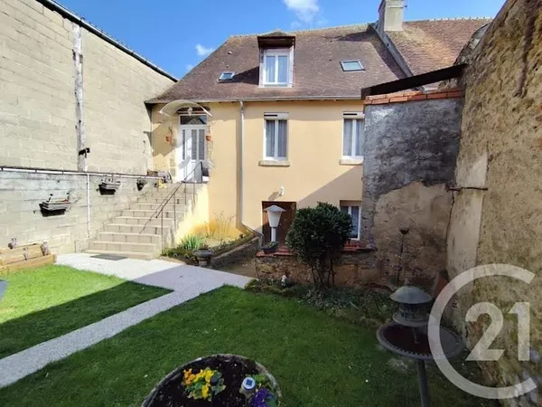Maison 4 pièces 144 m²
