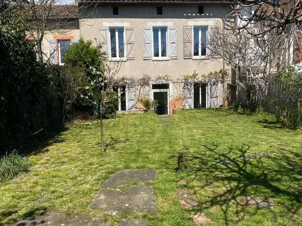 Grande maison de ville Auterive