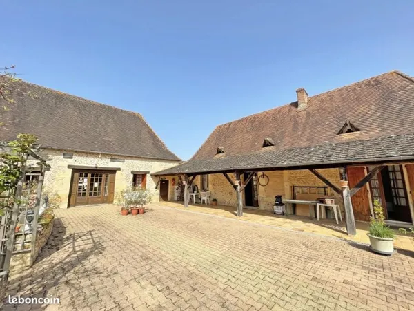 Chambre d'hôtes 8 pièces 475 m²