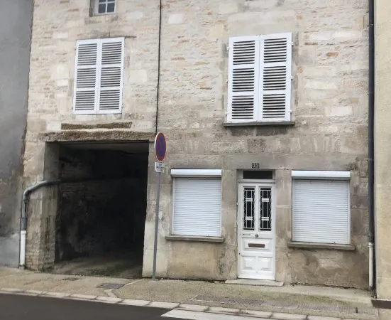 Maison ancienne avec potentiel