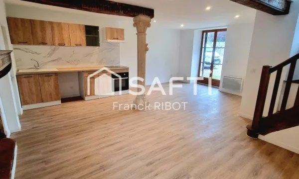 Maison de village de 125m2 rénovée en 2024
