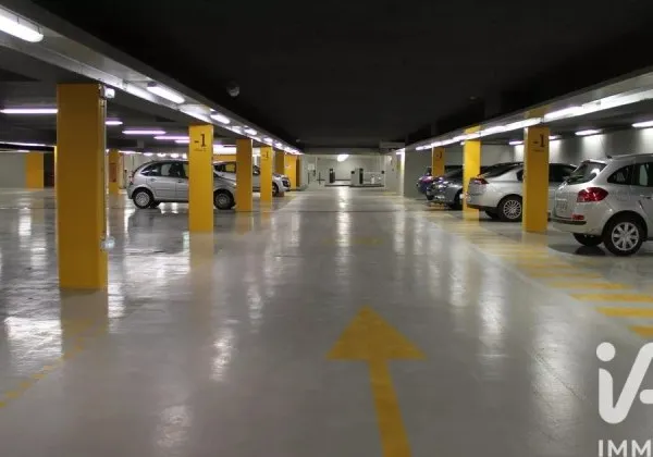 Parking 16 m²
