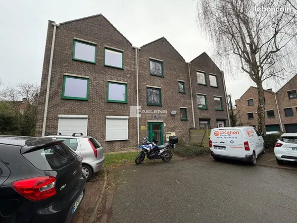 Bureaux 233 m²