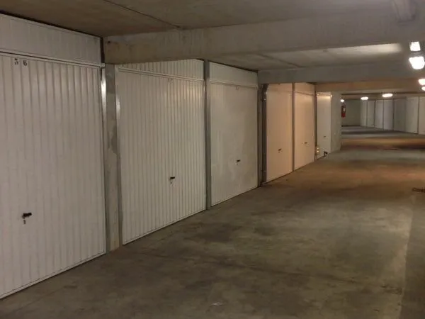 Vente box 13m2