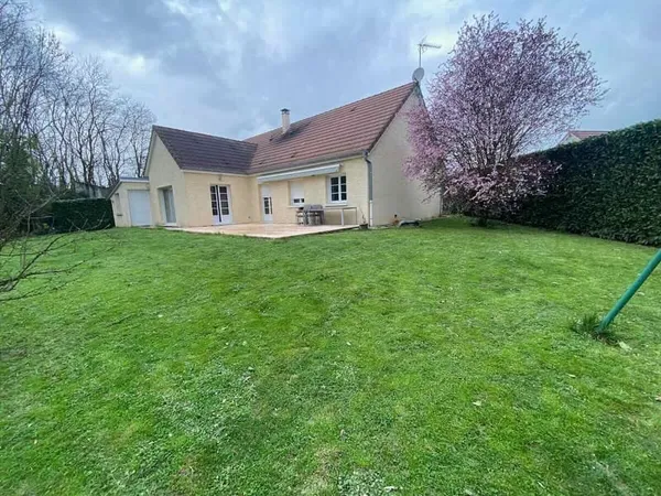 Exclusivité - Au Calme En Fond D'impasse