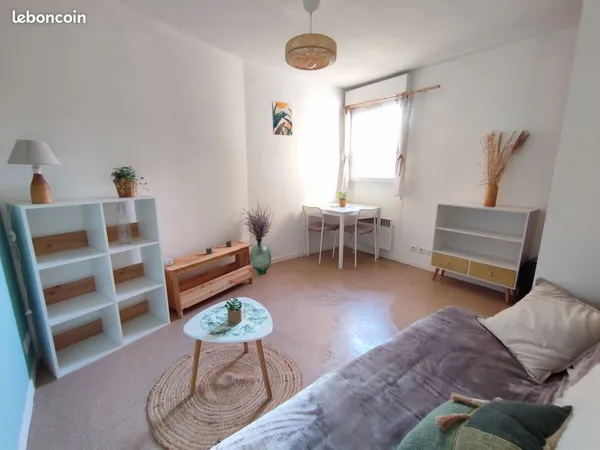Studio meublé - Avignon Porte St Lazare - Idéal étudiant(e)