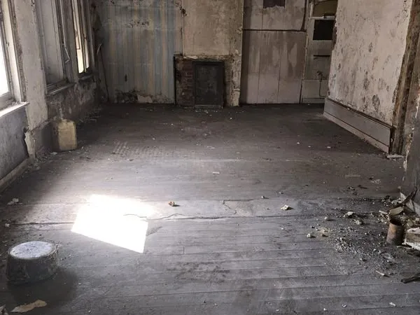 A vendre , maison a restaurer
