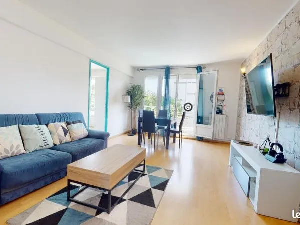 Belle chambre en colocation meublée - 540 tout inclus - Orléans Sud