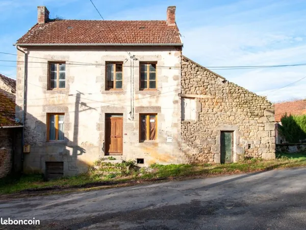 Maison de campagne en pierre