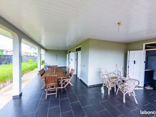 Maison meublée T4 avec terrain et terrasse - Montsinéry-Tonnegrande