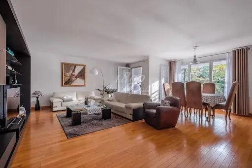 Appartement 5 pièces 103 m²