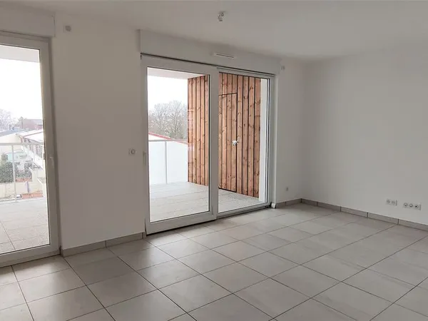 Appartement 2 pièces 53 m² et garage