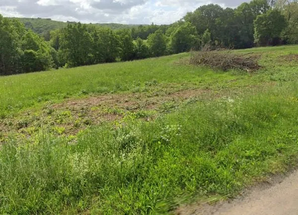Terrain à batir offrant une vue à 360° à 18 Kms de Sarlat